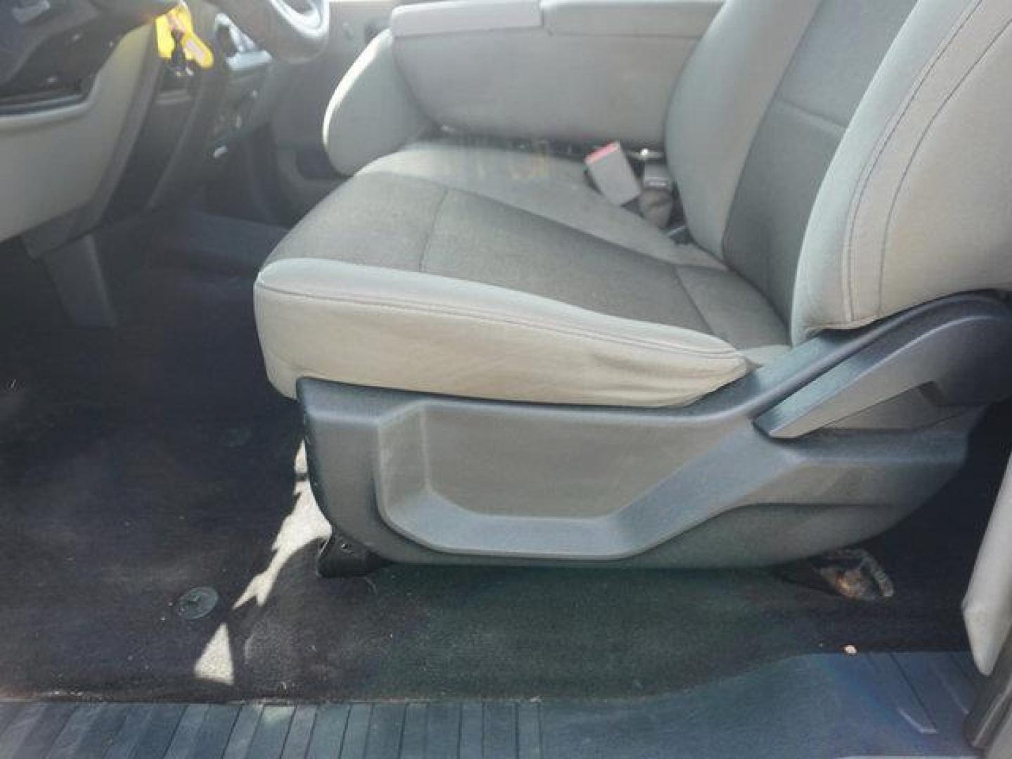 2015 Gray /Dark Earth Gray Ford F-150 2WD SuperCab 145 XL (1FTEX1CP0FK) with an 2.7L 6 Cyl engine, Automatic transmission, located at 6904 Johnston St., Lafayette, LA, 70503, (337) 988-1960, 30.143589, -92.100601 - Photo#22