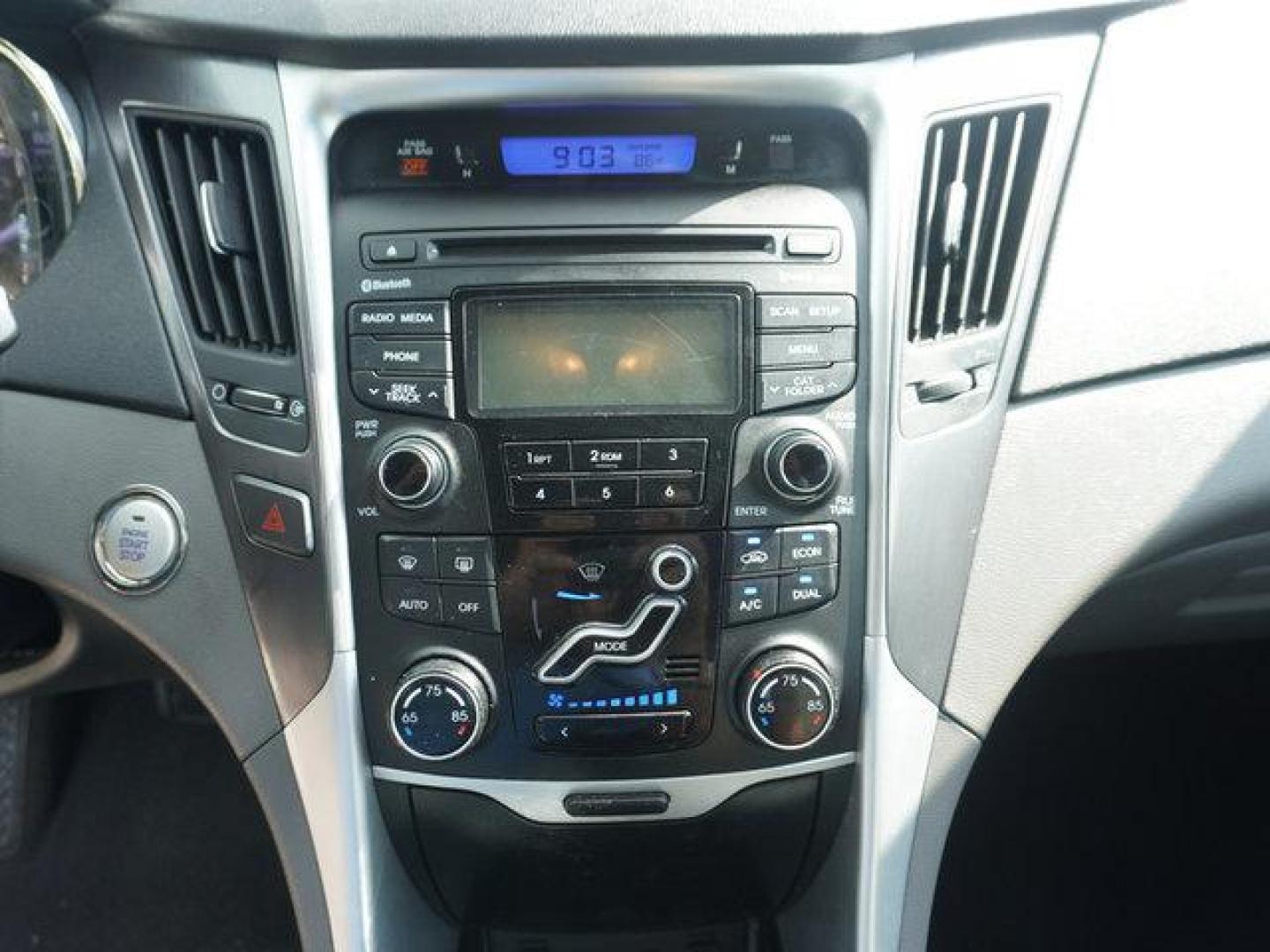 2012 Porcelain White Pearl /Camel Hyundai Sonata 4dr Sdn 2.4L Auto Hybrid (KMHEC4A41CA) with an 2.4L 4Cyl engine, Automatic transmission, located at 6904 Johnston St., Lafayette, LA, 70503, (337) 988-1960, 30.143589, -92.100601 - Photo#63