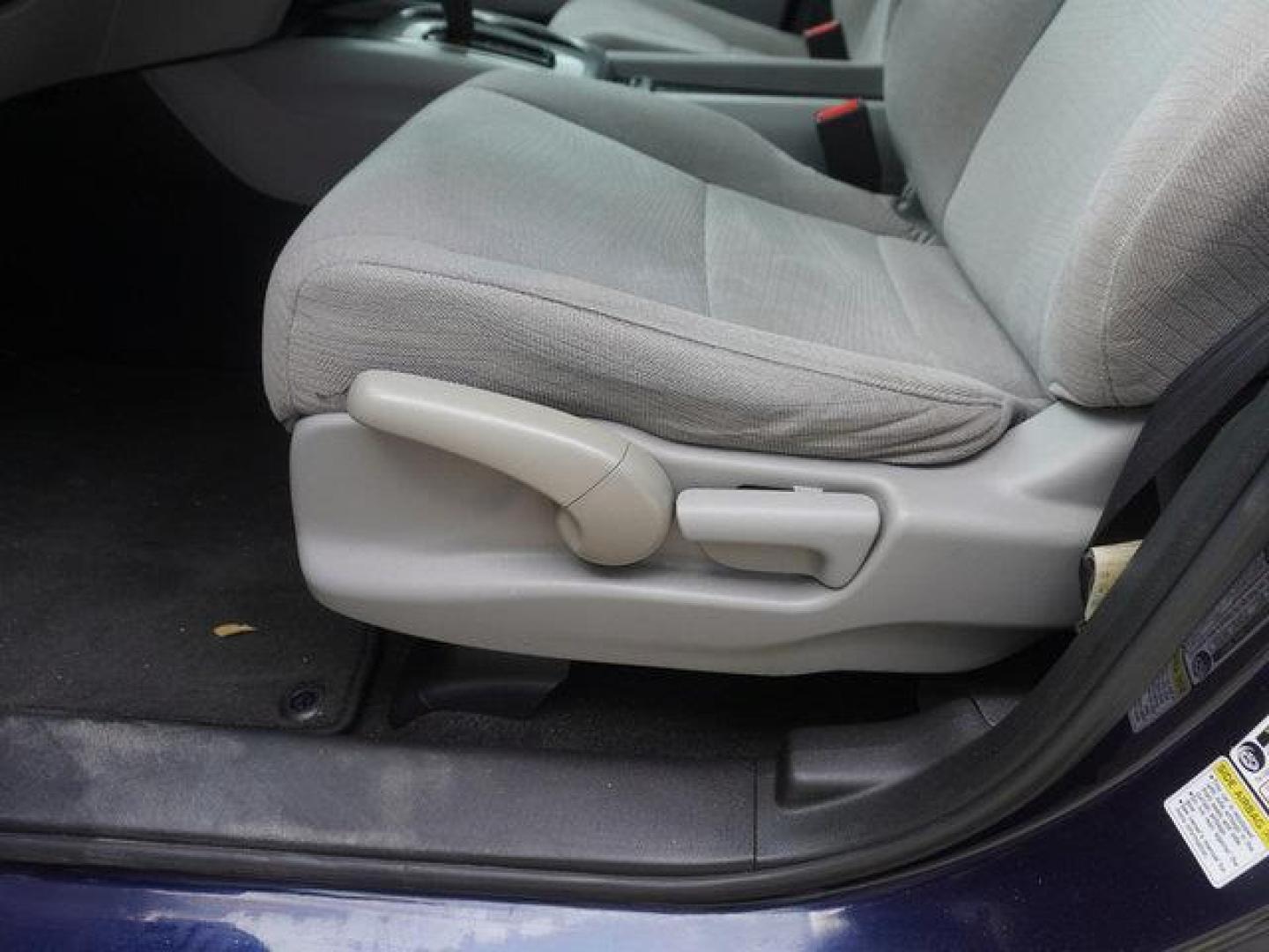2016 Obsidian Blue Pearl /Beige Honda Pilot 2WD 4dr LX (5FNYF5H14GB) with an 3.5L V6 engine, Automatic transmission, located at 6904 Johnston St., Lafayette, LA, 70503, (337) 988-1960, 30.143589, -92.100601 - Photo#22
