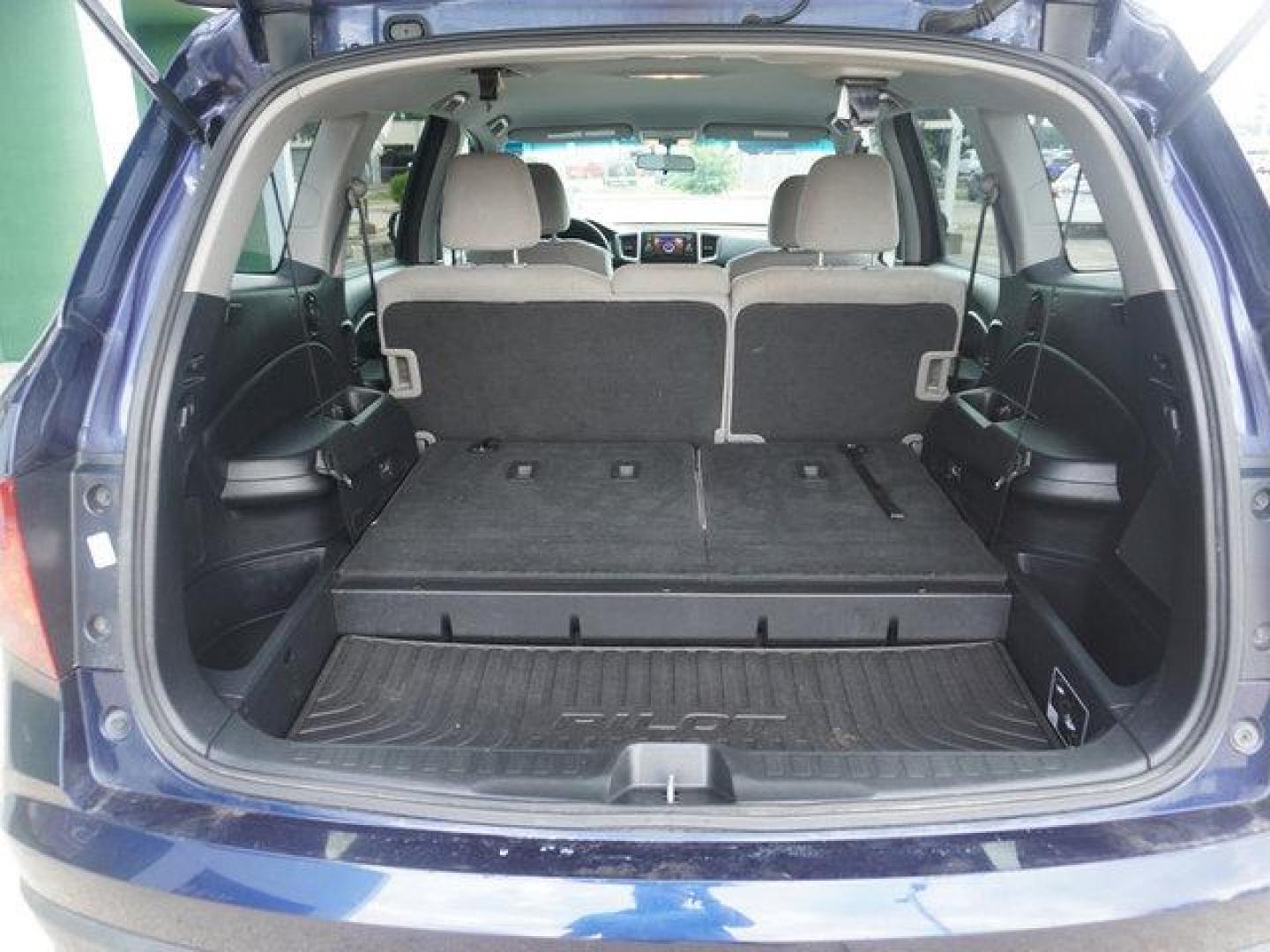 2016 Obsidian Blue Pearl /Beige Honda Pilot 2WD 4dr LX (5FNYF5H14GB) with an 3.5L V6 engine, Automatic transmission, located at 6904 Johnston St., Lafayette, LA, 70503, (337) 988-1960, 30.143589, -92.100601 - Photo#45