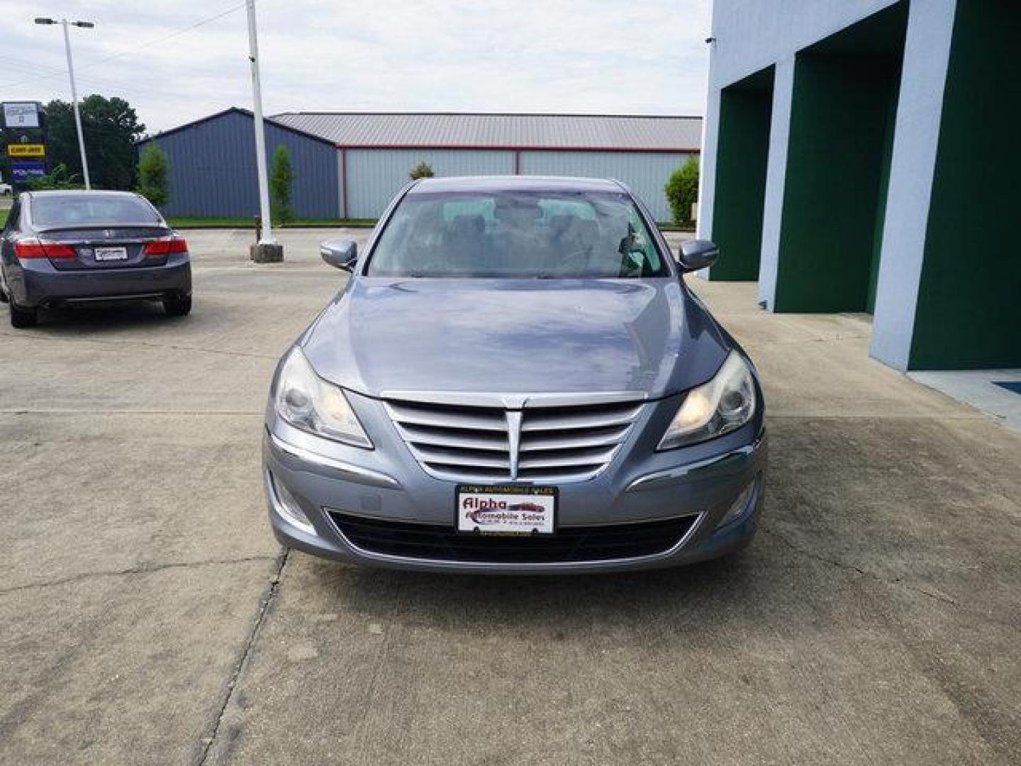 2014 Grey /Cashmere Hyundai Genesis 4dr Sdn V6 3.8L (KMHGC4DD6EU) with an 3.8L V6 engine, Automatic transmission, located at 6904 Johnston St., Lafayette, LA, 70503, (337) 988-1960, 30.143589, -92.100601 - Photo#2