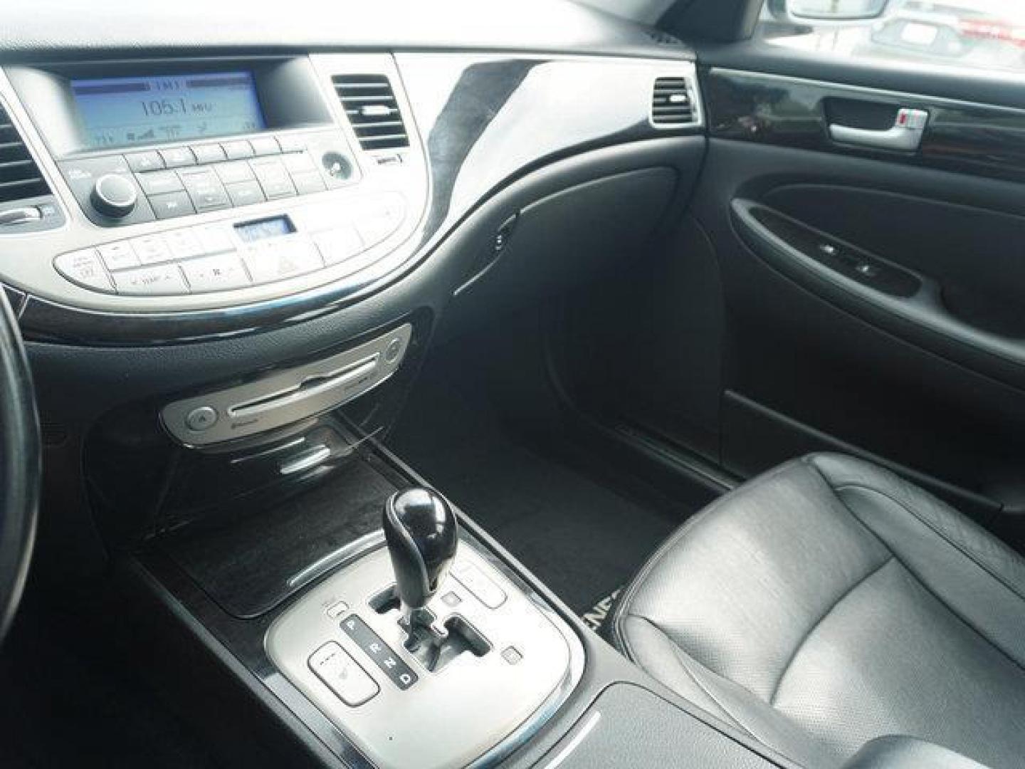 2014 Grey /Cashmere Hyundai Genesis 4dr Sdn V6 3.8L (KMHGC4DD6EU) with an 3.8L V6 engine, Automatic transmission, located at 6904 Johnston St., Lafayette, LA, 70503, (337) 988-1960, 30.143589, -92.100601 - Photo#31