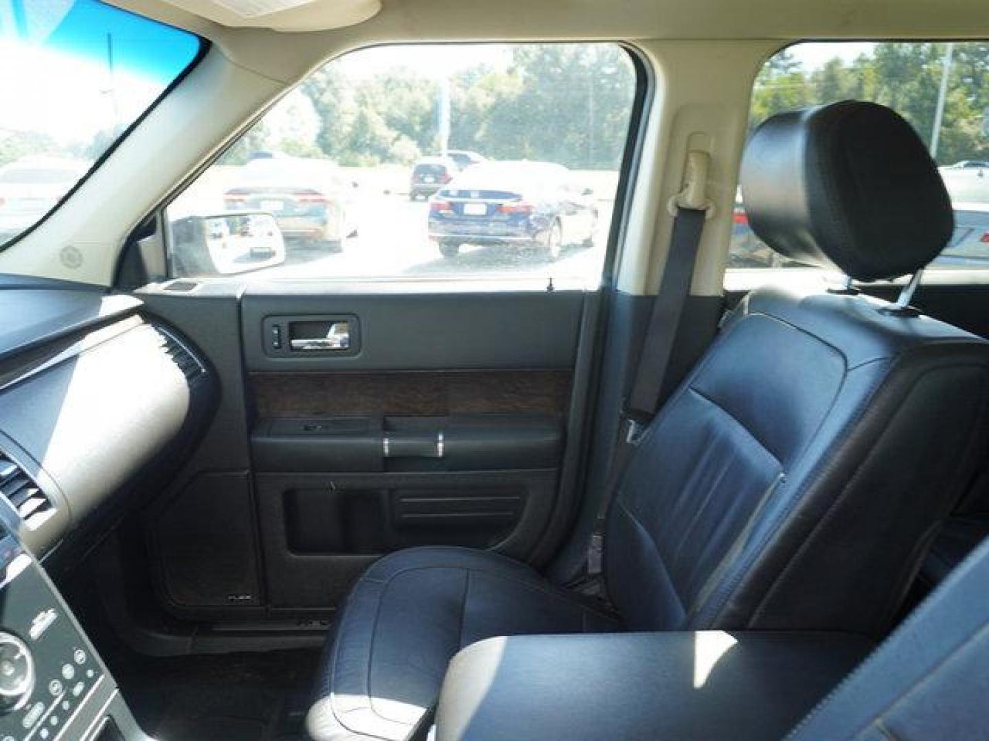 2013 Tuxedo Black Metallic /Charcoal Black Ford Flex 4dr Limited FWD (2FMGK5D88DB) with an 3.5L V6 engine, Automatic transmission, located at 6904 Johnston St., Lafayette, LA, 70503, (337) 988-1960, 30.143589, -92.100601 - Photo#54