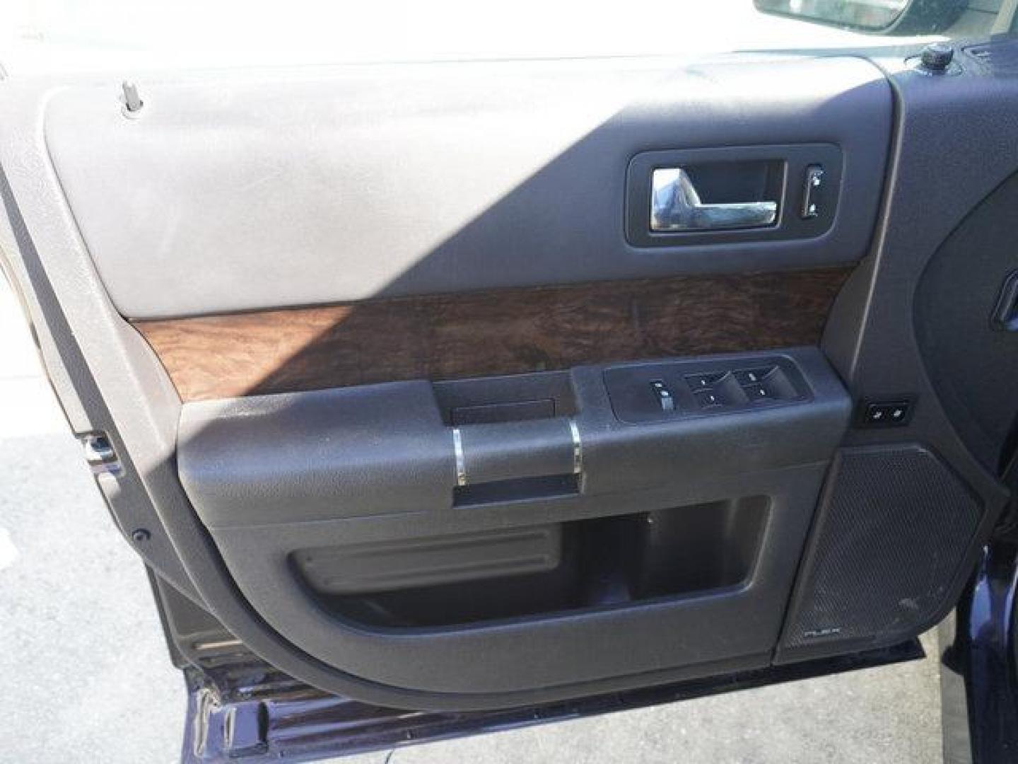 2013 Tuxedo Black Metallic /Charcoal Black Ford Flex 4dr Limited FWD (2FMGK5D88DB) with an 3.5L V6 engine, Automatic transmission, located at 6904 Johnston St., Lafayette, LA, 70503, (337) 988-1960, 30.143589, -92.100601 - Photo#57