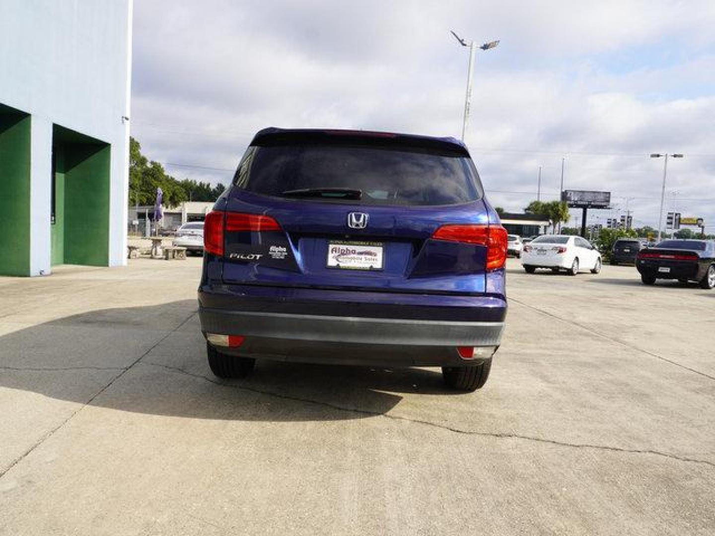 2017 Obsidian Blue Pearl /Beige Honda Pilot EX 2WD (5FNYF5H36HB) with an 3.5L V6 engine, Automatic transmission, located at 6904 Johnston St., Lafayette, LA, 70503, (337) 988-1960, 30.143589, -92.100601 - Photo#44