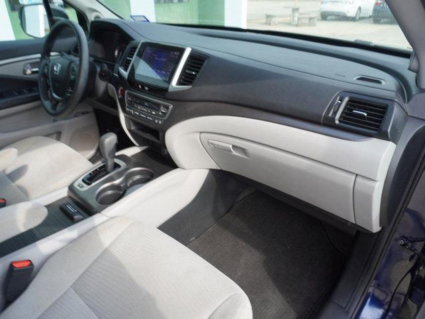 2017 Obsidian Blue Pearl /Beige Honda Pilot EX 2WD (5FNYF5H36HB) with an 3.5L V6 engine, Automatic transmission, located at 6904 Johnston St., Lafayette, LA, 70503, (337) 988-1960, 30.143589, -92.100601 - Photo#51