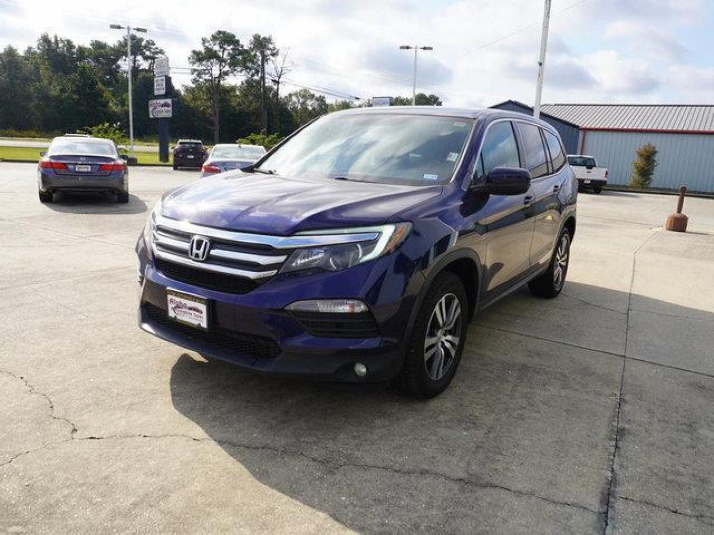 2017 Obsidian Blue Pearl /Beige Honda Pilot EX 2WD (5FNYF5H36HB) with an 3.5L V6 engine, Automatic transmission, located at 6904 Johnston St., Lafayette, LA, 70503, (337) 988-1960, 30.143589, -92.100601 - Photo#4