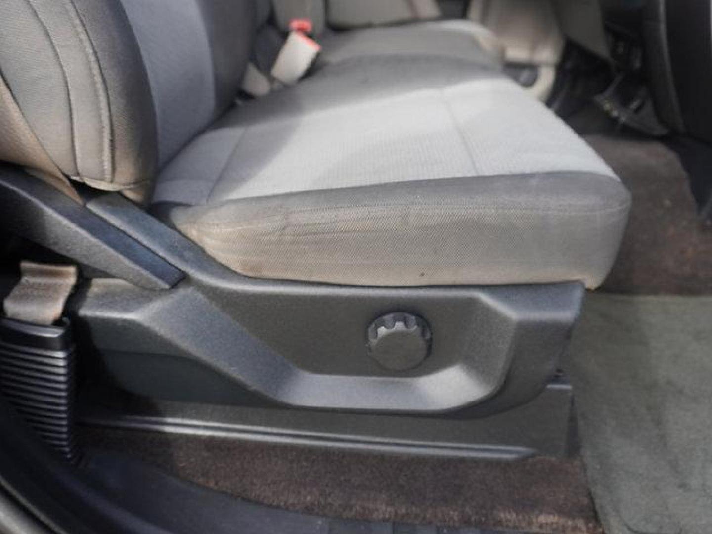 2016 Blue /Dark Earth Gray Ford F-150 2WD SuperCrew 157 XL (1FTEW1CGXGK) with an 3.5L 6 Cyl engine, Automatic transmission, located at 6904 Johnston St., Lafayette, LA, 70503, (337) 988-1960, 30.143589, -92.100601 - Photo#50