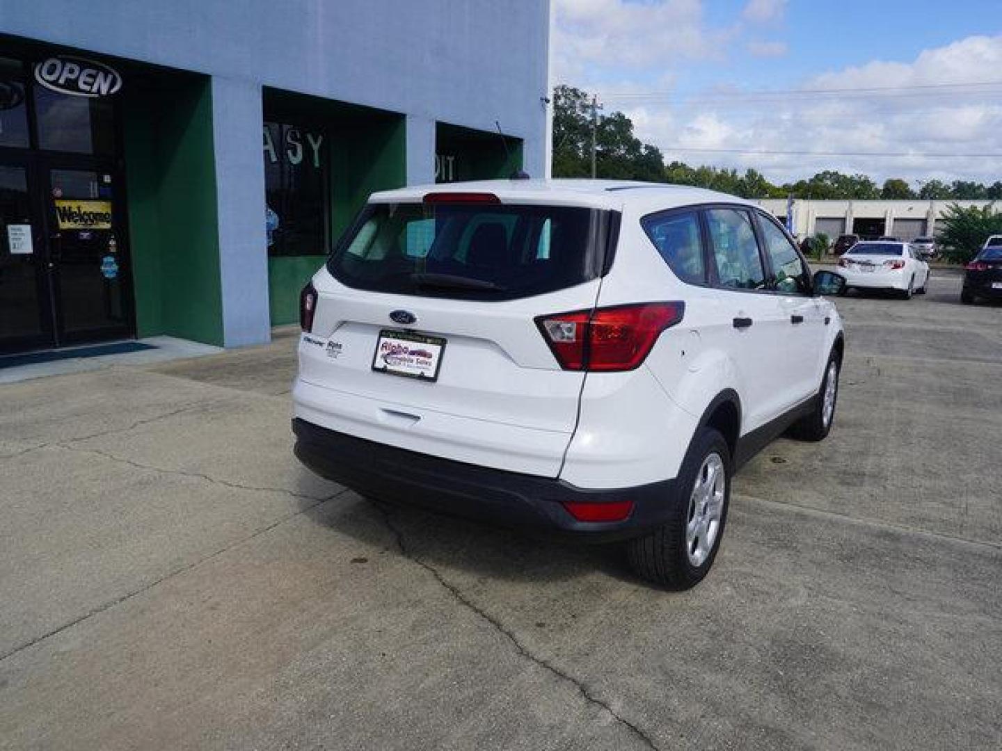 2019 Oxford White /Chromite Gray/Chrcl Black Ford Escape S FWD (1FMCU0F75KU) with an 2.5L 4Cyl engine, Automatic transmission, located at 6904 Johnston St., Lafayette, LA, 70503, (337) 988-1960, 30.143589, -92.100601 - Photo#47