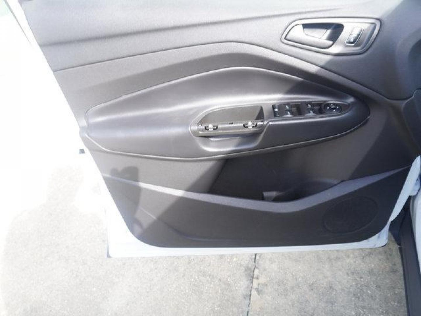 2019 Oxford White /Chromite Gray/Chrcl Black Ford Escape S FWD (1FMCU0F75KU) with an 2.5L 4Cyl engine, Automatic transmission, located at 6904 Johnston St., Lafayette, LA, 70503, (337) 988-1960, 30.143589, -92.100601 - Photo#60