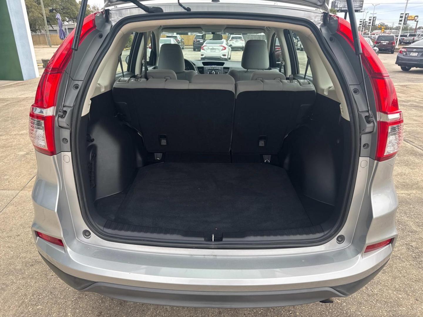 2016 Alabaster Silver Metallic /Gray Honda CR-V AWD 5dr LX (5J6RM4H35GL) , Automatic transmission, located at 6904 Johnston St., Lafayette, LA, 70503, (337) 988-1960, 30.143589, -92.100601 - Photo#13