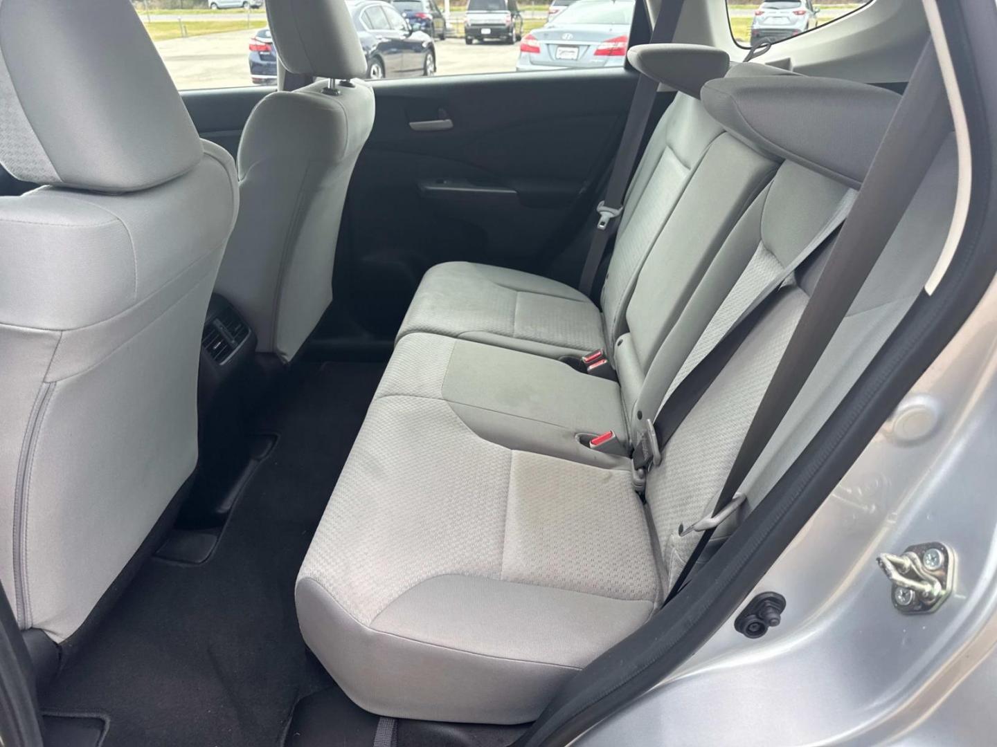 2016 Alabaster Silver Metallic /Gray Honda CR-V AWD 5dr LX (5J6RM4H35GL) , Automatic transmission, located at 6904 Johnston St., Lafayette, LA, 70503, (337) 988-1960, 30.143589, -92.100601 - Photo#20