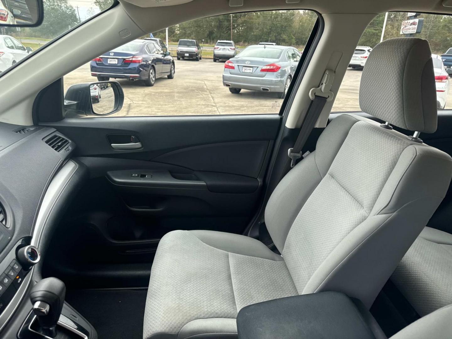 2016 Alabaster Silver Metallic /Gray Honda CR-V AWD 5dr LX (5J6RM4H35GL) , Automatic transmission, located at 6904 Johnston St., Lafayette, LA, 70503, (337) 988-1960, 30.143589, -92.100601 - Photo#21