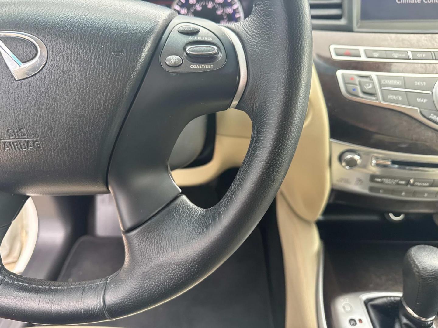 2015 Majestic White /Tan INFINITI QX60 FWD 4dr (5N1AL0MN6FC) , Automatic transmission, located at 6904 Johnston St., Lafayette, LA, 70503, (337) 988-1960, 30.143589, -92.100601 - Photo#30