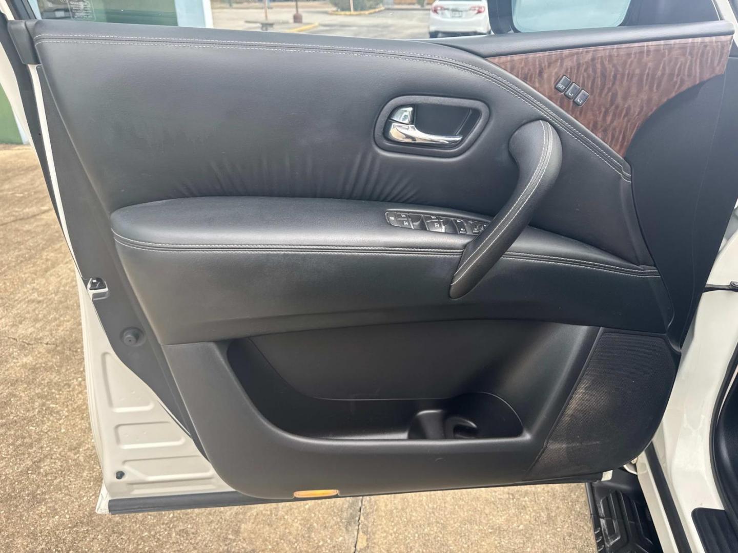 2018 Pearl White /Black Nissan Armada 4x2 SL (JN8AY2ND1J9) , N/A transmission, located at 6904 Johnston St., Lafayette, LA, 70503, (337) 988-1960, 30.143589, -92.100601 - Photo#24