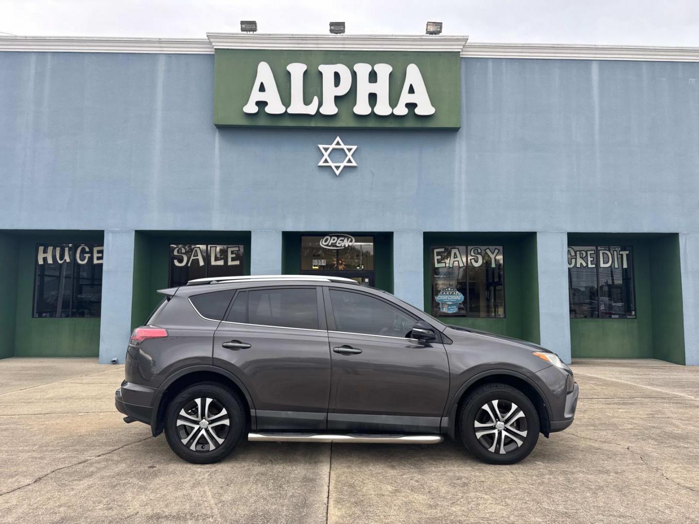 2016 Magnetic Gray Metallic /Gray Toyota RAV4 FWD 4dr LE (Natl) (2T3ZFREV8GW) , N/A transmission, located at 6904 Johnston St., Lafayette, LA, 70503, (337) 988-1960, 30.143589, -92.100601 - Photo#0