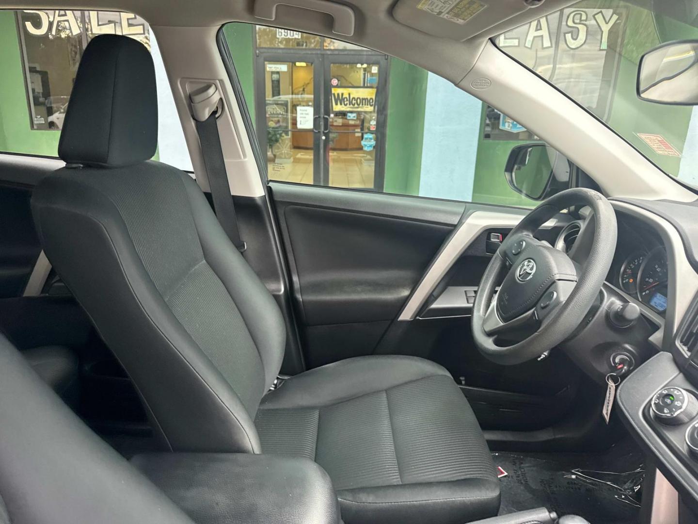 2016 Magnetic Gray Metallic /Gray Toyota RAV4 FWD 4dr LE (Natl) (2T3ZFREV8GW) , N/A transmission, located at 6904 Johnston St., Lafayette, LA, 70503, (337) 988-1960, 30.143589, -92.100601 - Photo#15