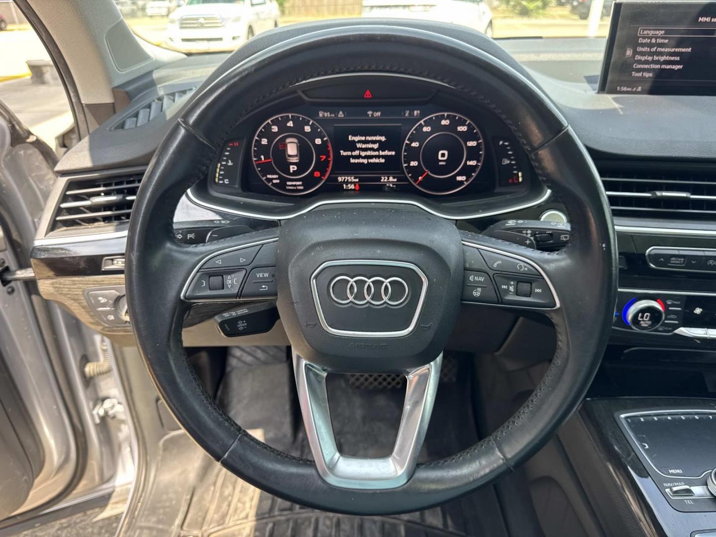 2017 Silver /Black Audi Q7 3.0 TFSI Premium Plus (WA1LAAF7XHD) , Automatic transmission, located at 6904 Johnston St., Lafayette, LA, 70503, (337) 988-1960, 30.143589, -92.100601- Photo#22