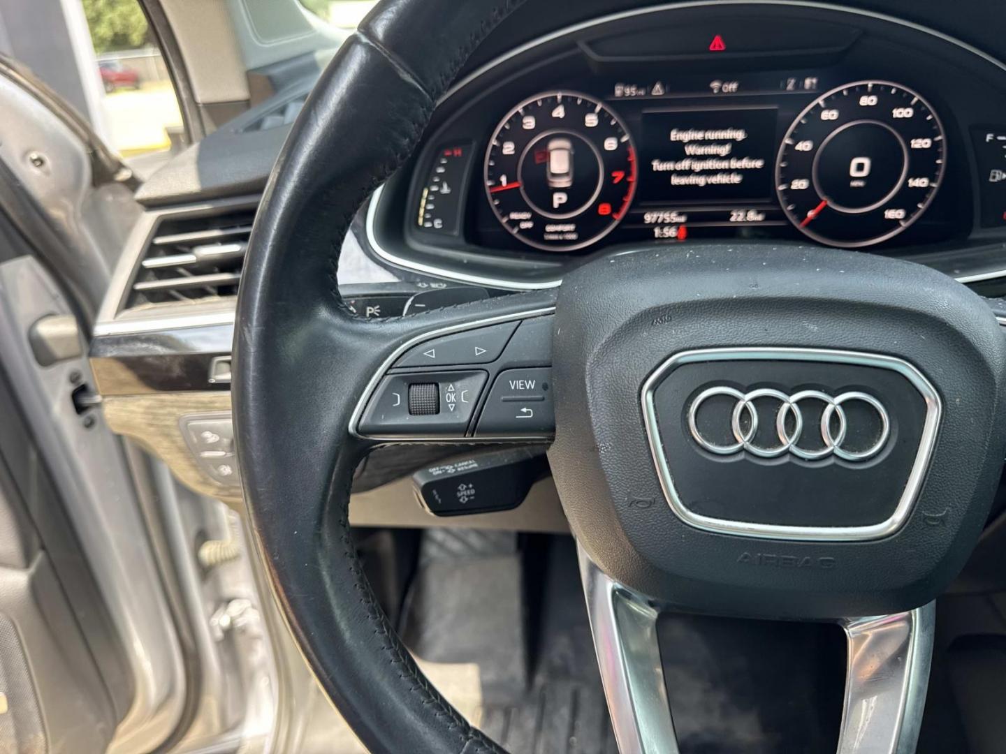 2017 Silver /Black Audi Q7 3.0 TFSI Premium Plus (WA1LAAF7XHD) , Automatic transmission, located at 6904 Johnston St., Lafayette, LA, 70503, (337) 988-1960, 30.143589, -92.100601- Photo#23