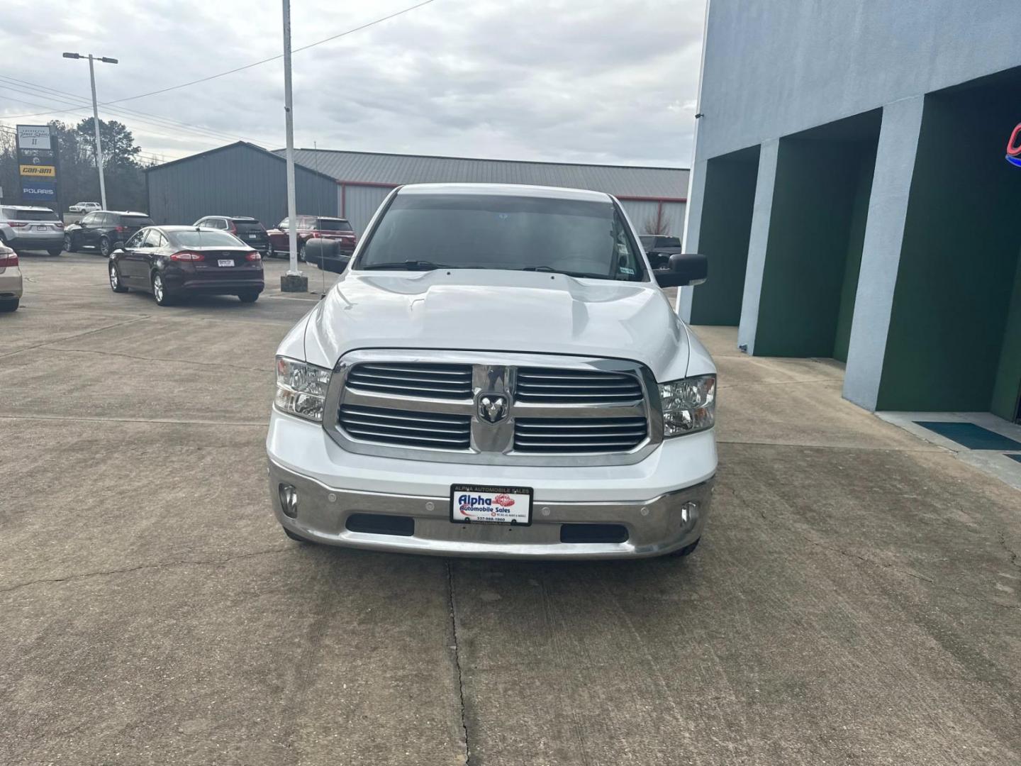 2019 White /Gray Ram 1500 Classic Lone Star 4x2 Crew Cab 5'7 Box (1C6RR6LT1KS) , Automatic transmission, located at 6904 Johnston St., Lafayette, LA, 70503, (337) 988-1960, 30.143589, -92.100601 - Photo#2