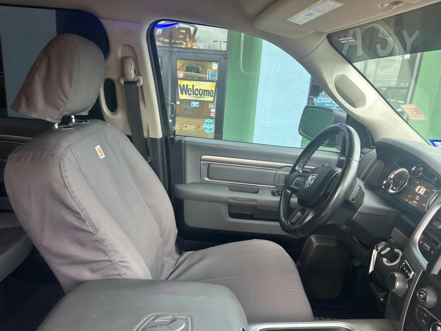 2019 White /Gray Ram 1500 Classic Lone Star 4x2 Crew Cab 5'7 Box (1C6RR6LT1KS) , Automatic transmission, located at 6904 Johnston St., Lafayette, LA, 70503, (337) 988-1960, 30.143589, -92.100601 - Photo#15