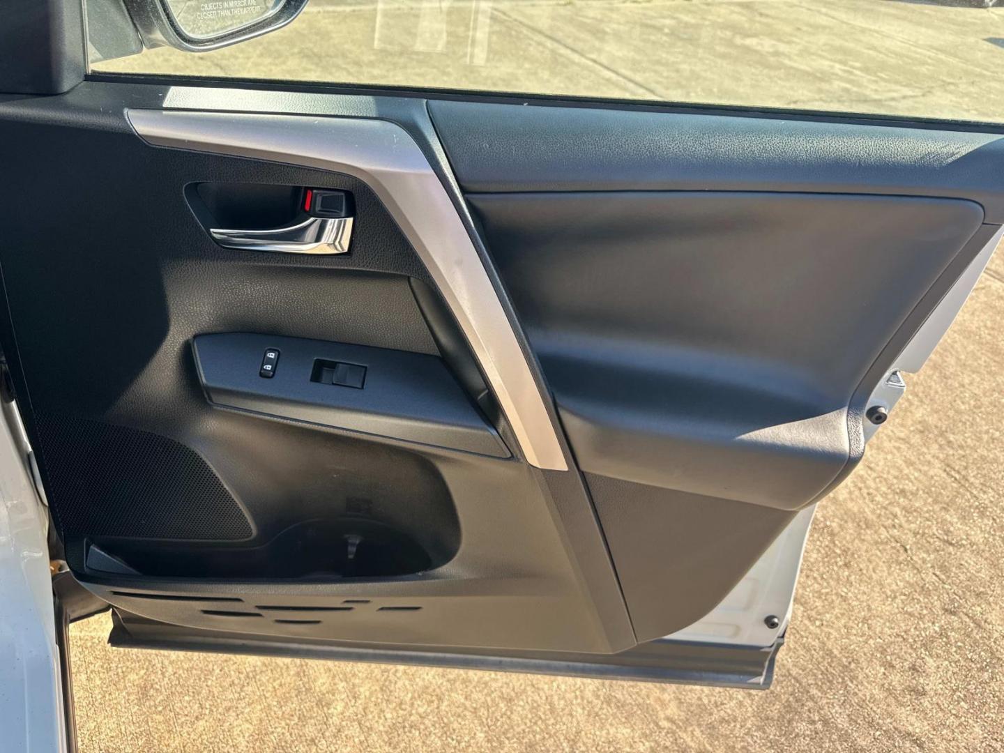 2017 White /Ash Toyota RAV4 XLE FWD (Natl) (JTMWFREV4HJ) , N/A transmission, located at 6904 Johnston St., Lafayette, LA, 70503, (337) 988-1960, 30.143589, -92.100601 - Photo#18