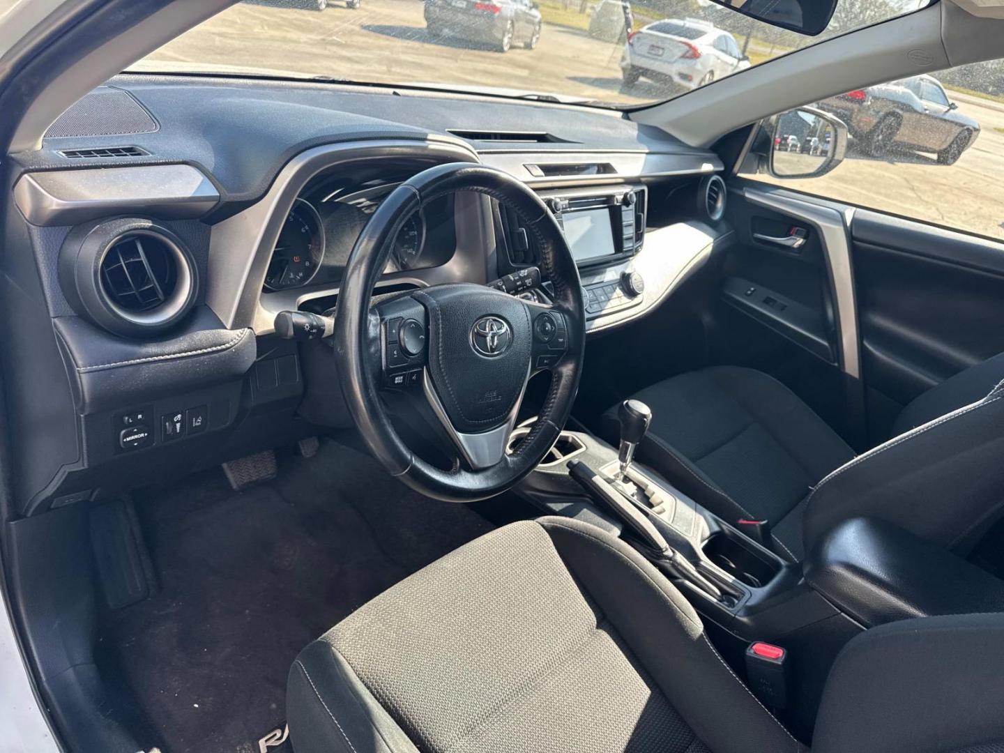 2017 White /Ash Toyota RAV4 XLE FWD (Natl) (JTMWFREV4HJ) , N/A transmission, located at 6904 Johnston St., Lafayette, LA, 70503, (337) 988-1960, 30.143589, -92.100601 - Photo#24