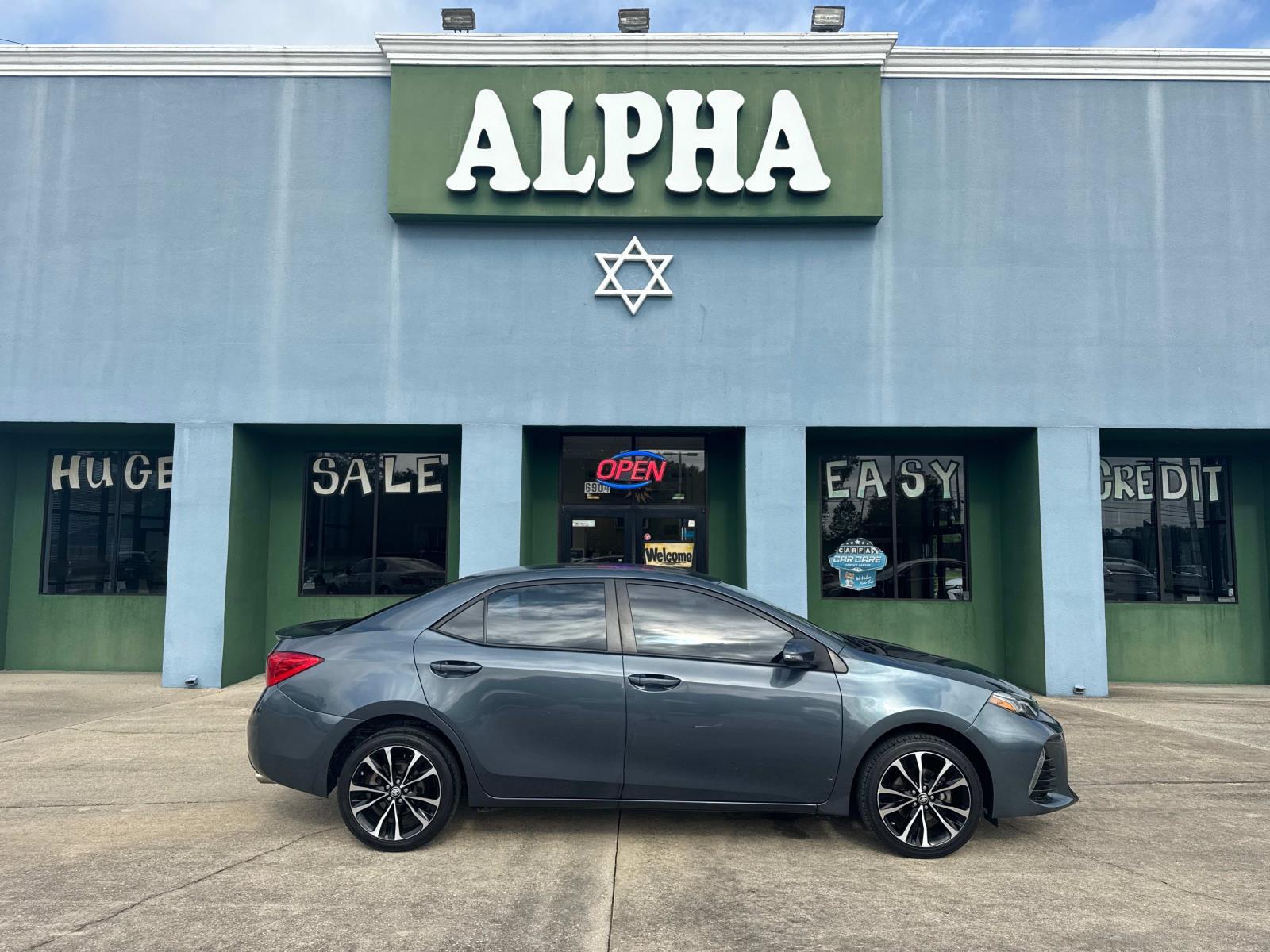 photo of 2018 Toyota Corolla SE Manual (Natl)