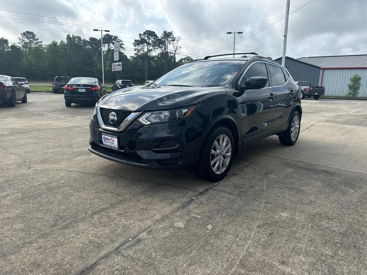 2020 Black /Black Nissan Rogue Sport FWD SV (JN1BJ1CV7LW) , Automatic transmission, located at 6904 Johnston St., Lafayette, LA, 70503, (337) 988-1960, 30.143589, -92.100601 - Photo#4