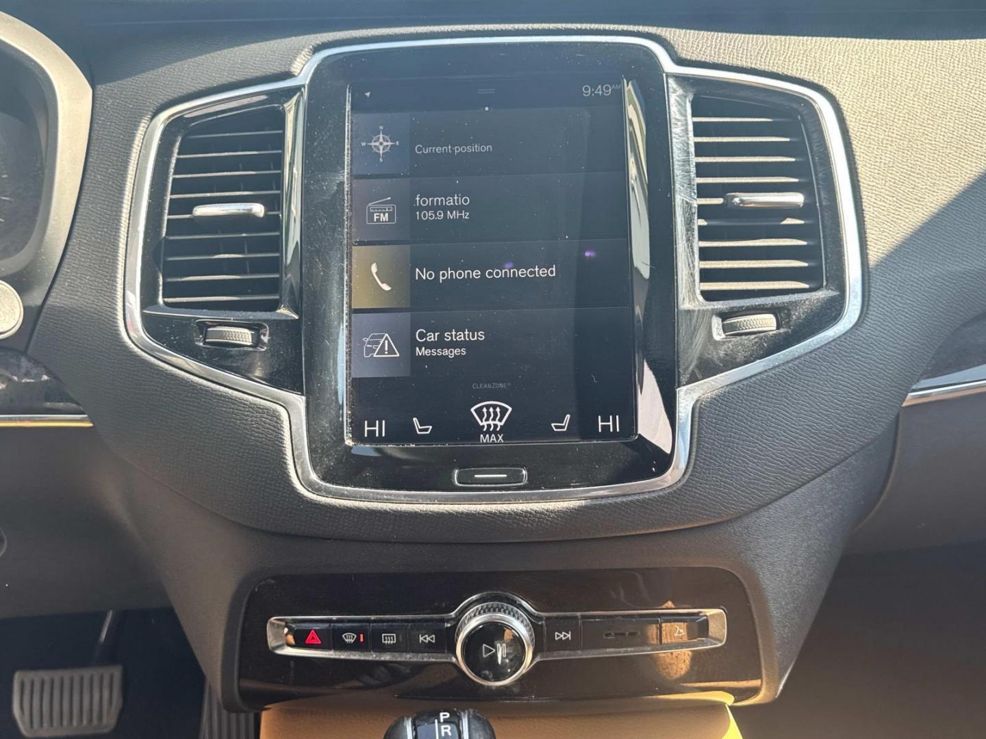 2017 Crystal White Pearl Metallic /Amber Volvo XC90 T6 AWD 7-Passenger Momentum (YV4A22PK3H1) , N/A transmission, located at 6904 Johnston St., Lafayette, LA, 70503, (337) 988-1960, 30.143589, -92.100601 - Photo#30