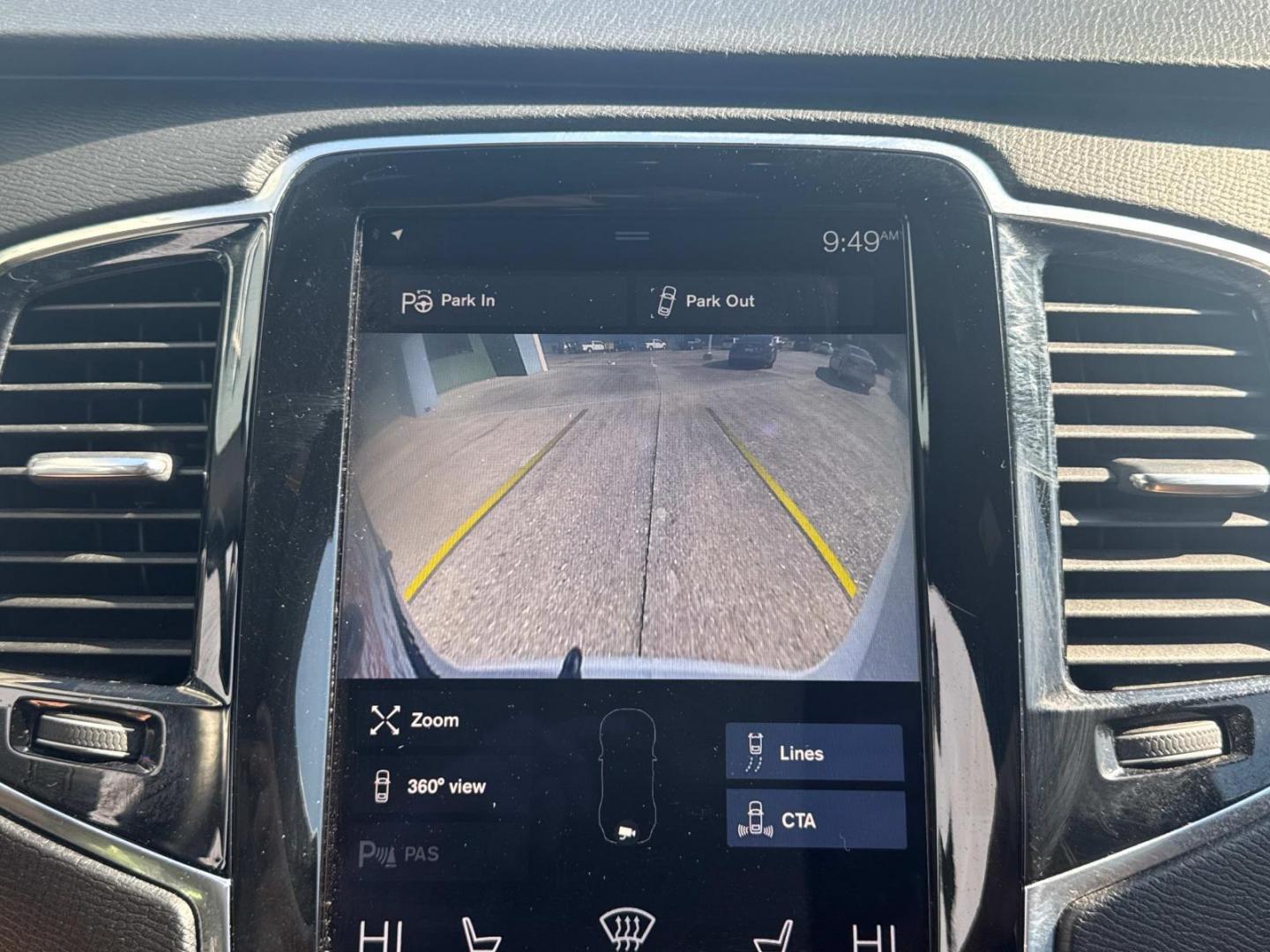 2017 Crystal White Pearl Metallic /Amber Volvo XC90 T6 AWD 7-Passenger Momentum (YV4A22PK3H1) , N/A transmission, located at 6904 Johnston St., Lafayette, LA, 70503, (337) 988-1960, 30.143589, -92.100601 - Photo#31