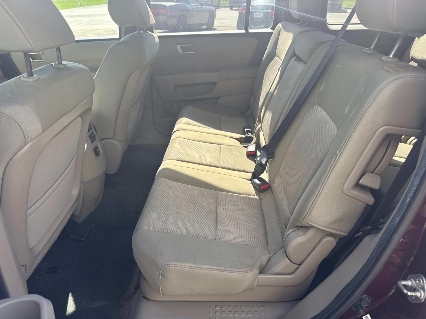 2014 Dark Cherry Pearl /Beige Honda Pilot 4WD 4dr LX (5FNYF4H20EB) , Automatic transmission, located at 6904 Johnston St., Lafayette, LA, 70503, (337) 988-1960, 30.143589, -92.100601 - Photo#20