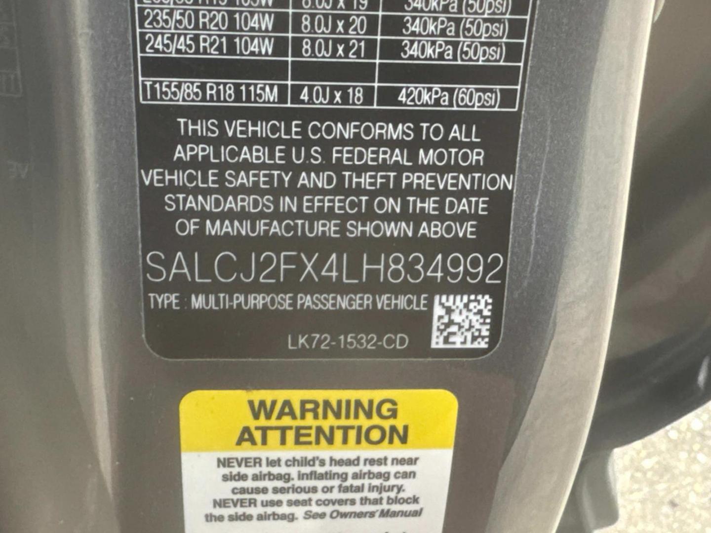 2020 Gray /Ebony Land Rover Discovery Sport S 4WD (SALCJ2FX4LH) , N/A transmission, located at 6904 Johnston St., Lafayette, LA, 70503, (337) 988-1960, 30.143589, -92.100601 - Photo#33