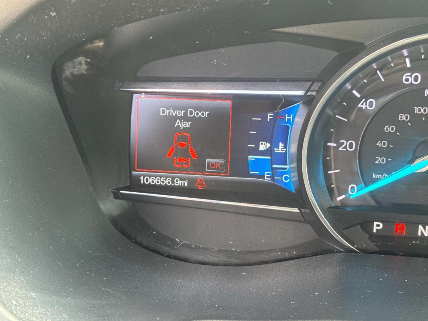 2017 Gold /Medium Light Camel Ford Explorer XLT FWD (1FM5K7DHXHG) , Automatic transmission, located at 6904 Johnston St., Lafayette, LA, 70503, (337) 988-1960, 30.143589, -92.100601 - Photo#33
