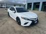 2020 White /Black Toyota Camry SE Auto (Natl) (4T1M11AK1LU) , Automatic transmission, located at 6904 Johnston St., Lafayette, LA, 70503, (337) 988-1960, 30.143589, -92.100601 - Photo#4