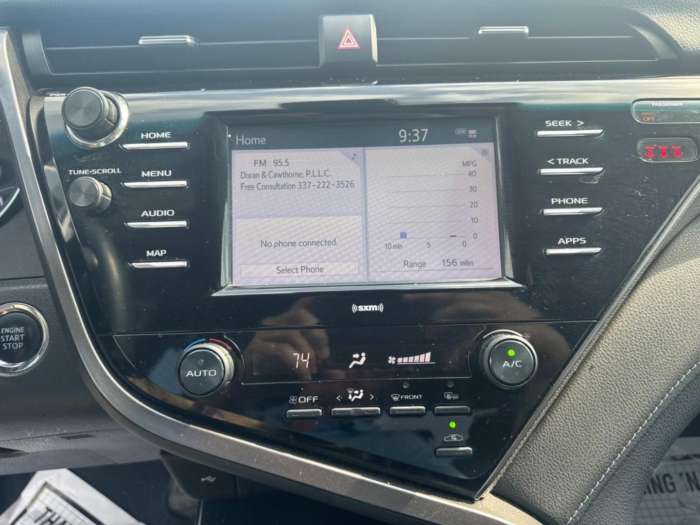2020 White /Black Toyota Camry SE Auto (Natl) (4T1M11AK1LU) , Automatic transmission, located at 6904 Johnston St., Lafayette, LA, 70503, (337) 988-1960, 30.143589, -92.100601 - Photo#28