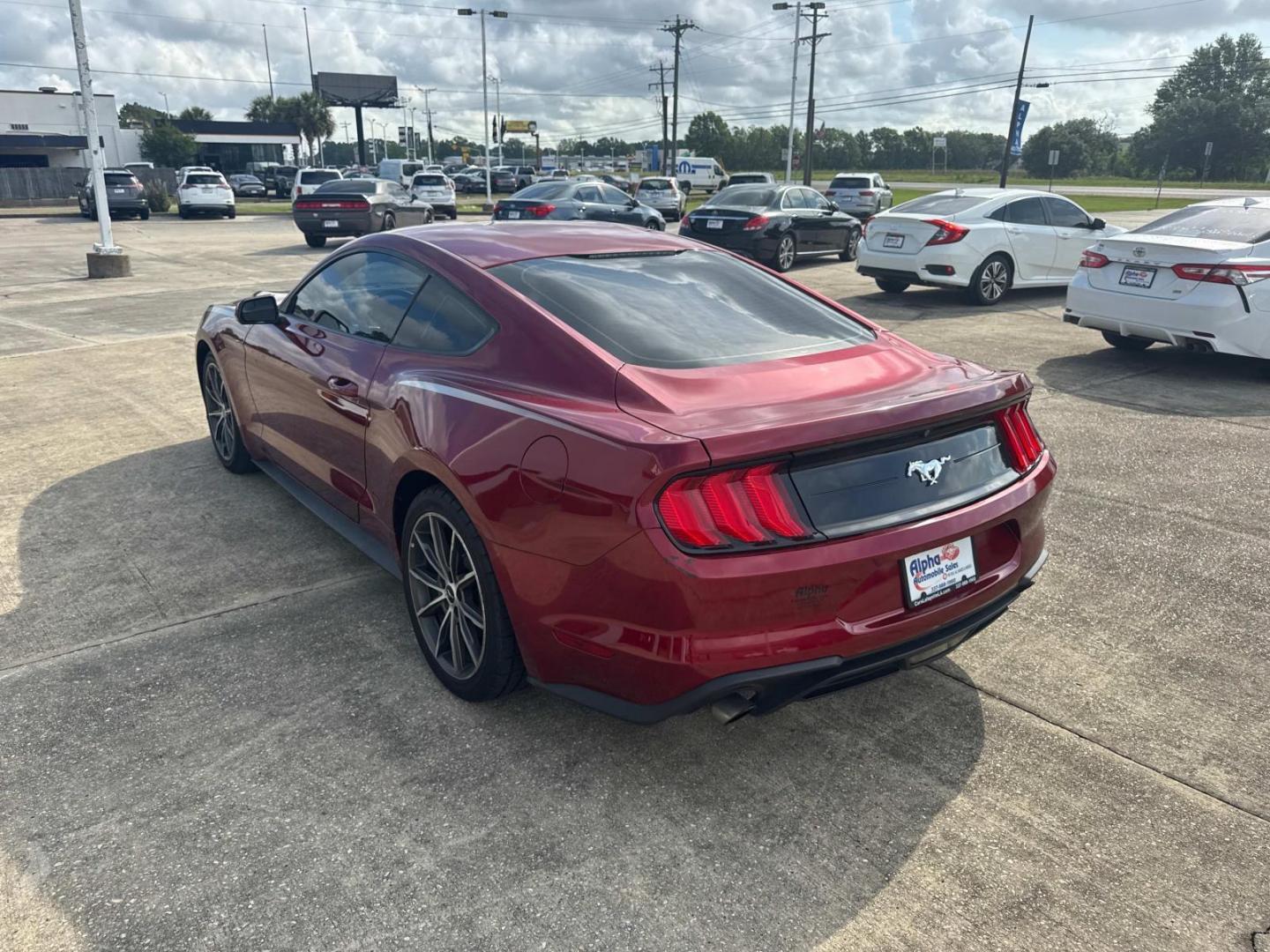 2018 Red /Black Ford Mustang EcoBoost Fastback (1FA6P8TH9J5) , Automatic transmission, located at 6904 Johnston St., Lafayette, LA, 70503, (337) 988-1960, 30.143589, -92.100601 - Photo#8