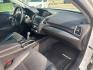 2018 White /Black Acura RDX FWD w/Technology Pkg (5J8TB3H59JL) , Automatic transmission, located at 6904 Johnston St., Lafayette, LA, 70503, (337) 988-1960, 30.143589, -92.100601 - Photo#18