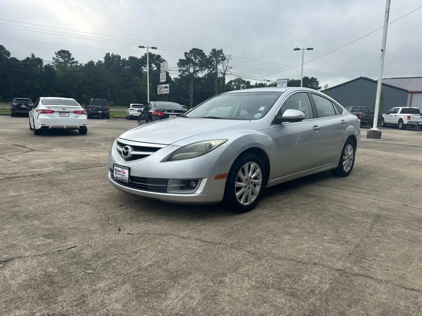 2011 Silver /Black Mazda MAZDA6 4dr Sdn Auto i Grand Touring (1YVHZ8CH4B5) , N/A transmission, located at 6904 Johnston St., Lafayette, LA, 70503, (337) 988-1960, 30.143589, -92.100601 - Photo#5