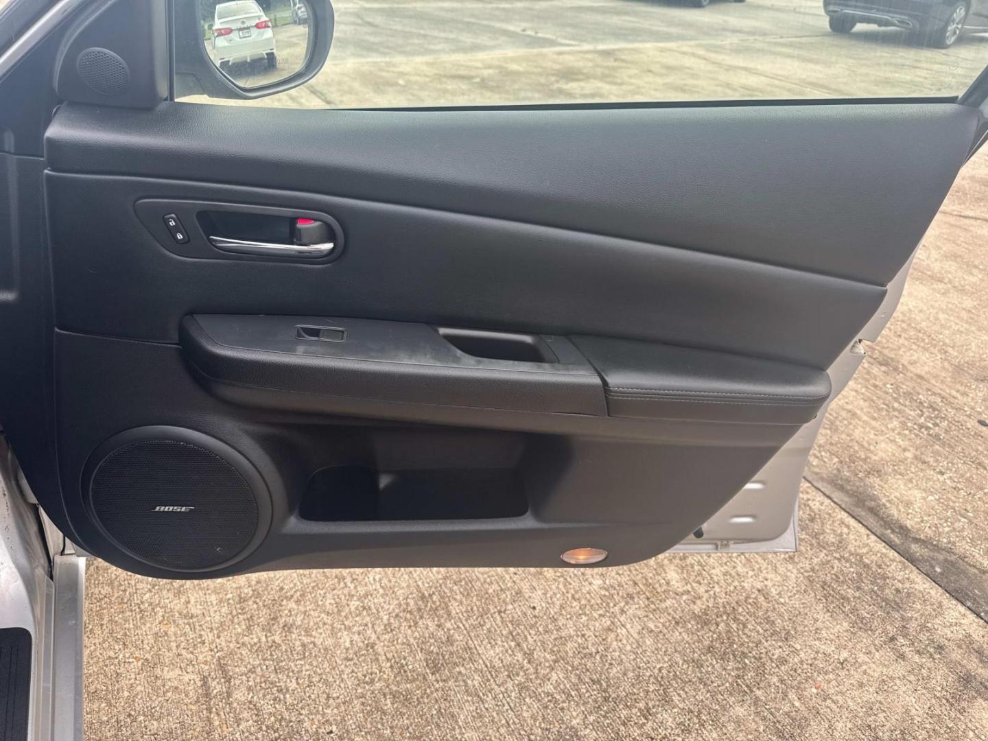 2011 Silver /Black Mazda MAZDA6 4dr Sdn Auto i Grand Touring (1YVHZ8CH4B5) , N/A transmission, located at 6904 Johnston St., Lafayette, LA, 70503, (337) 988-1960, 30.143589, -92.100601 - Photo#18