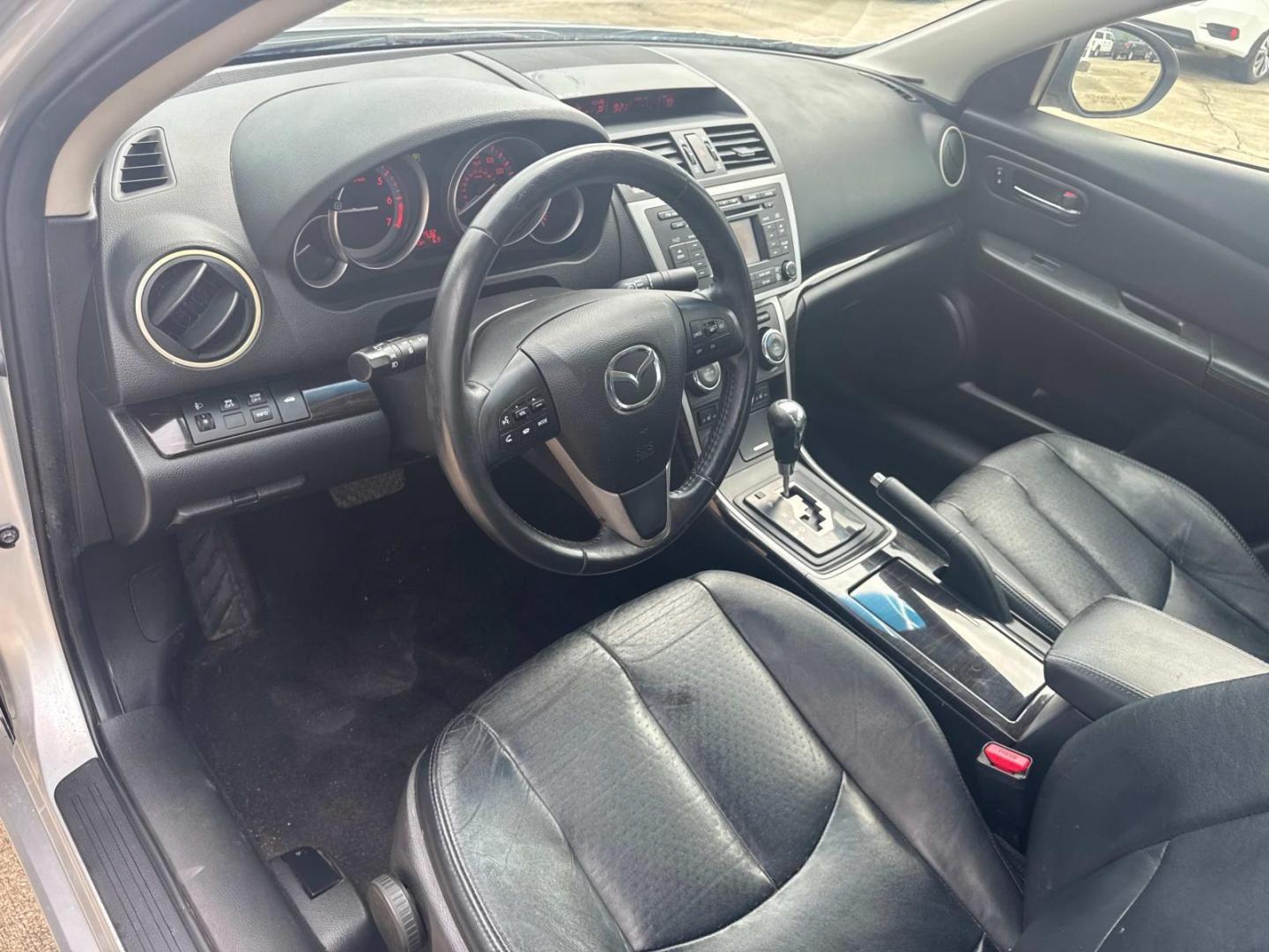 2011 Silver /Black Mazda MAZDA6 4dr Sdn Auto i Grand Touring (1YVHZ8CH4B5) , N/A transmission, located at 6904 Johnston St., Lafayette, LA, 70503, (337) 988-1960, 30.143589, -92.100601 - Photo#23