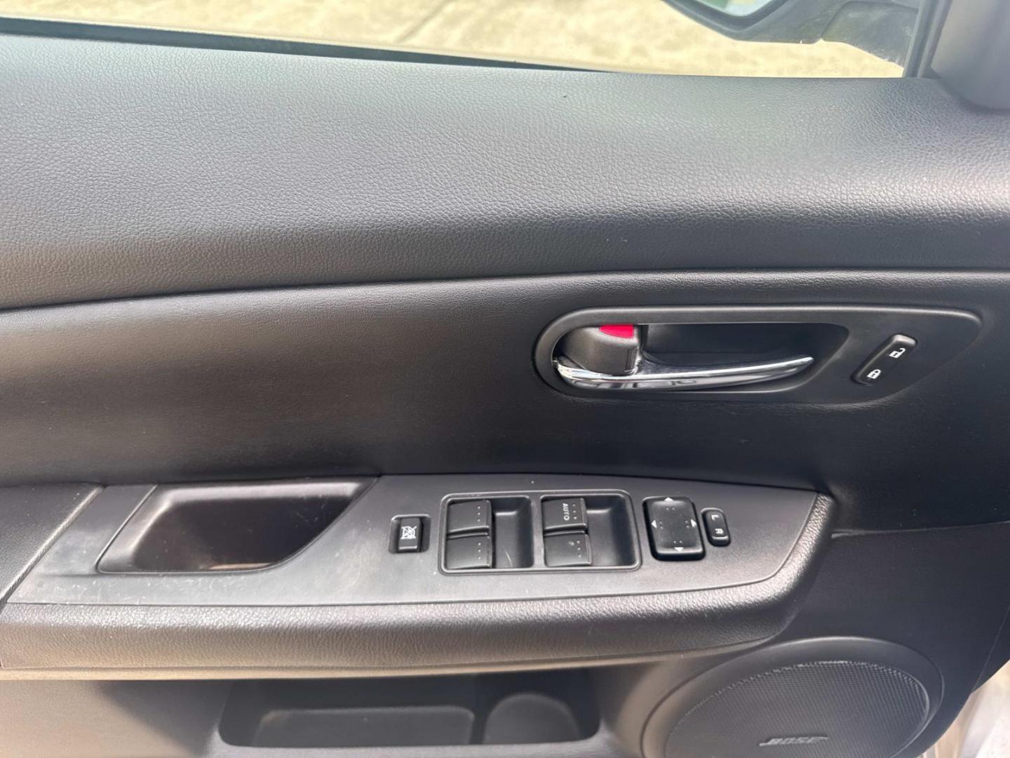 2011 Silver /Black Mazda MAZDA6 4dr Sdn Auto i Grand Touring (1YVHZ8CH4B5) , N/A transmission, located at 6904 Johnston St., Lafayette, LA, 70503, (337) 988-1960, 30.143589, -92.100601 - Photo#25