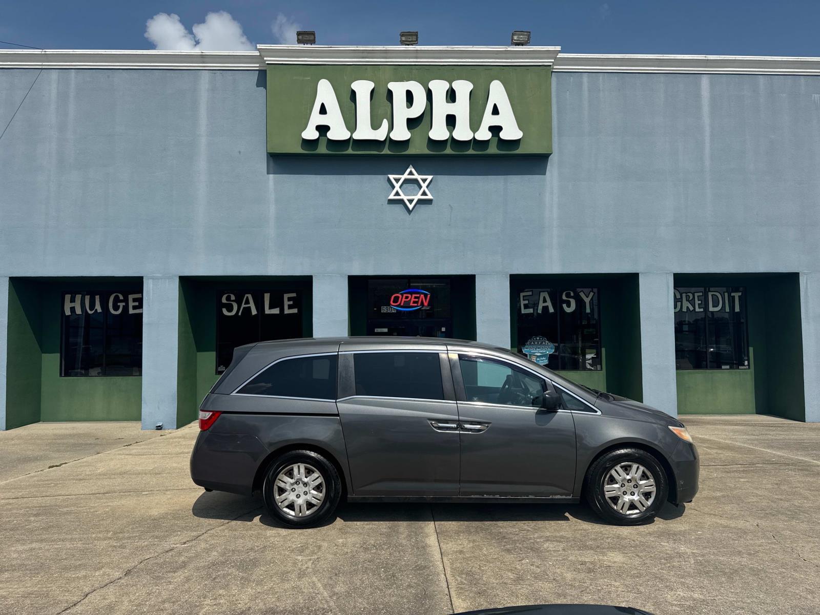 photo of 2013 Honda Odyssey 5dr LX