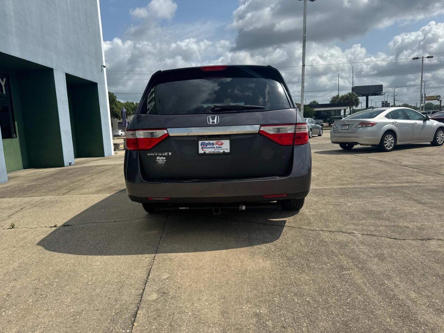 2013 Gray /Gray Honda Odyssey 5dr LX (5FNRL5H28DB) , N/A transmission, located at 6904 Johnston St., Lafayette, LA, 70503, (337) 988-1960, 30.143589, -92.100601 - Photo#10