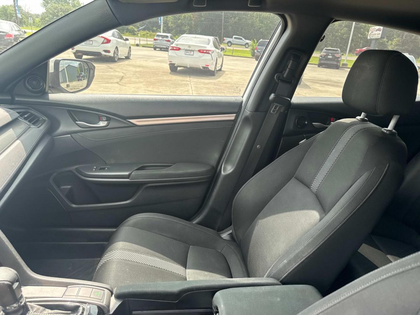 2017 White /Black Honda Civic Hatchback EX CVT (SHHFK7H50HU) , Automatic transmission, located at 6904 Johnston St., Lafayette, LA, 70503, (337) 988-1960, 30.143589, -92.100601 - Photo#21