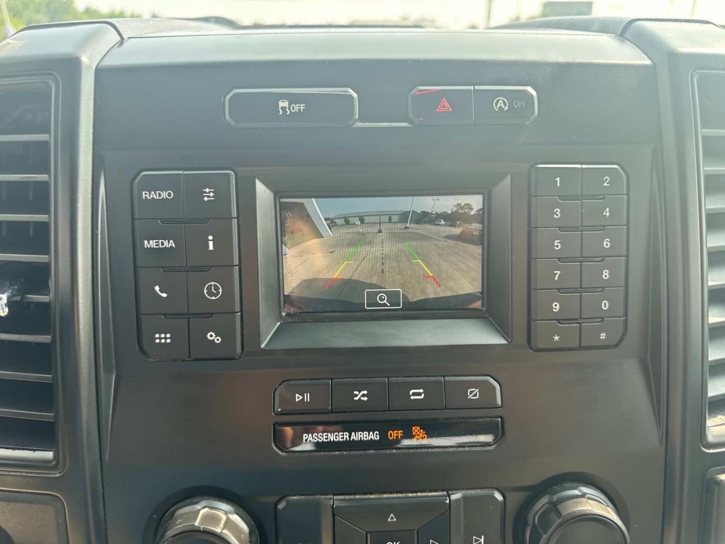 2020 Red /Gray Ford F-150 XL 2WD SuperCab 6.5' Box (1FTEX1CP2LK) , Automatic transmission, located at 6904 Johnston St., Lafayette, LA, 70503, (337) 988-1960, 30.143589, -92.100601 - Photo#30