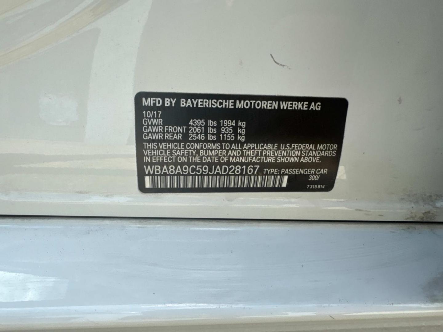 2018 White /Black BMW 3 Series 320i Sedan (WBA8A9C59JA) , N/A transmission, located at 6904 Johnston St., Lafayette, LA, 70503, (337) 988-1960, 30.143589, -92.100601 - Photo#33