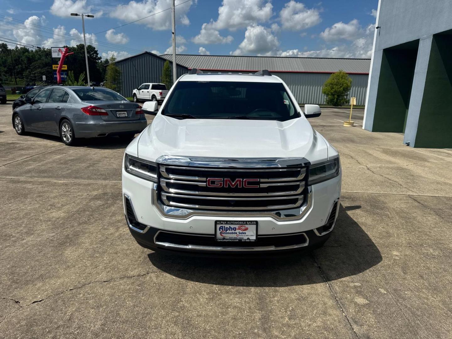 2021 White /Black GMC Acadia FWD 4dr SLT (1GKKNMLSXMZ) , N/A transmission, located at 6904 Johnston St., Lafayette, LA, 70503, (337) 988-1960, 30.143589, -92.100601 - Photo#2