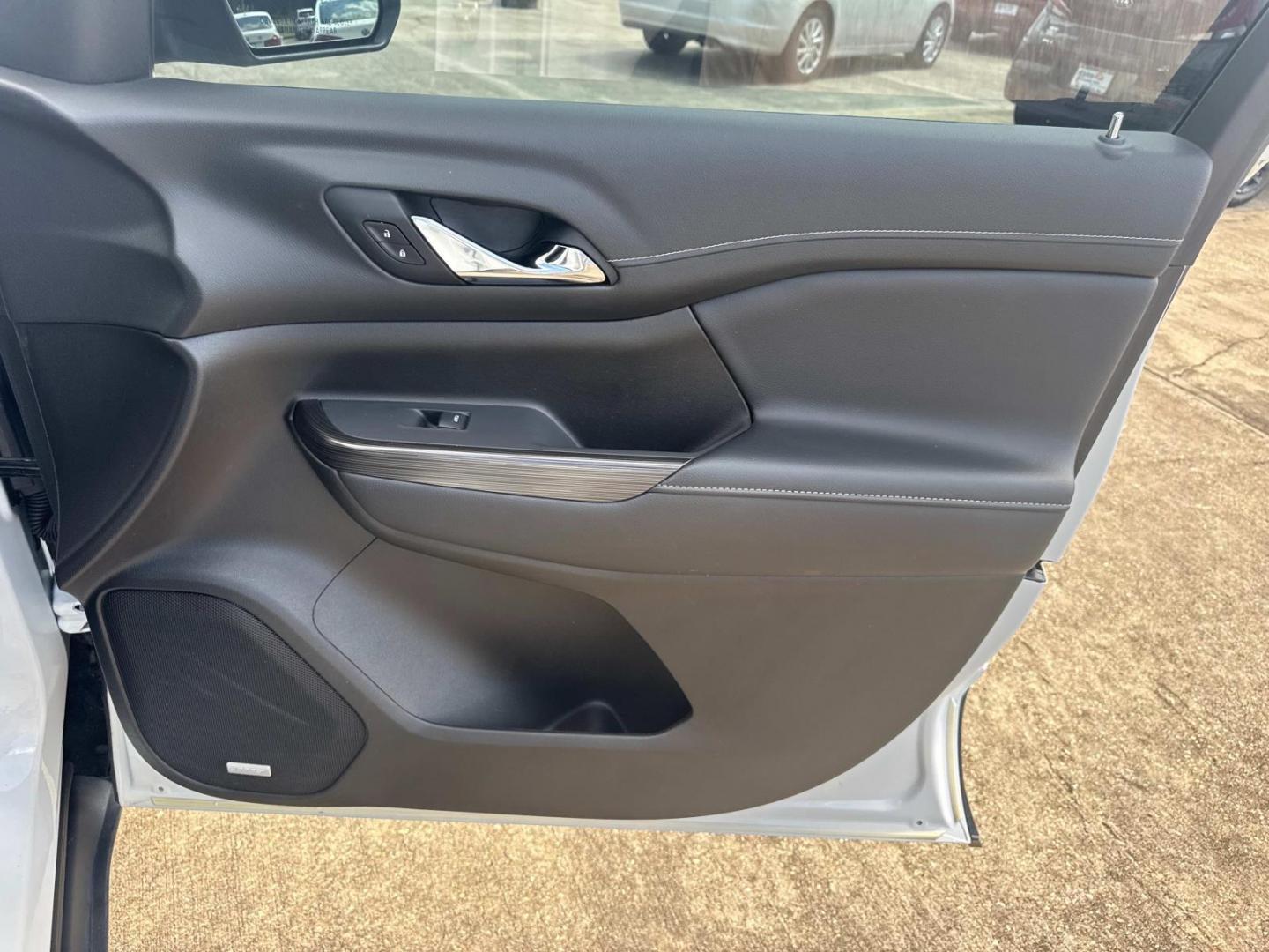 2021 White /Black GMC Acadia FWD 4dr SLT (1GKKNMLSXMZ) , N/A transmission, located at 6904 Johnston St., Lafayette, LA, 70503, (337) 988-1960, 30.143589, -92.100601 - Photo#18