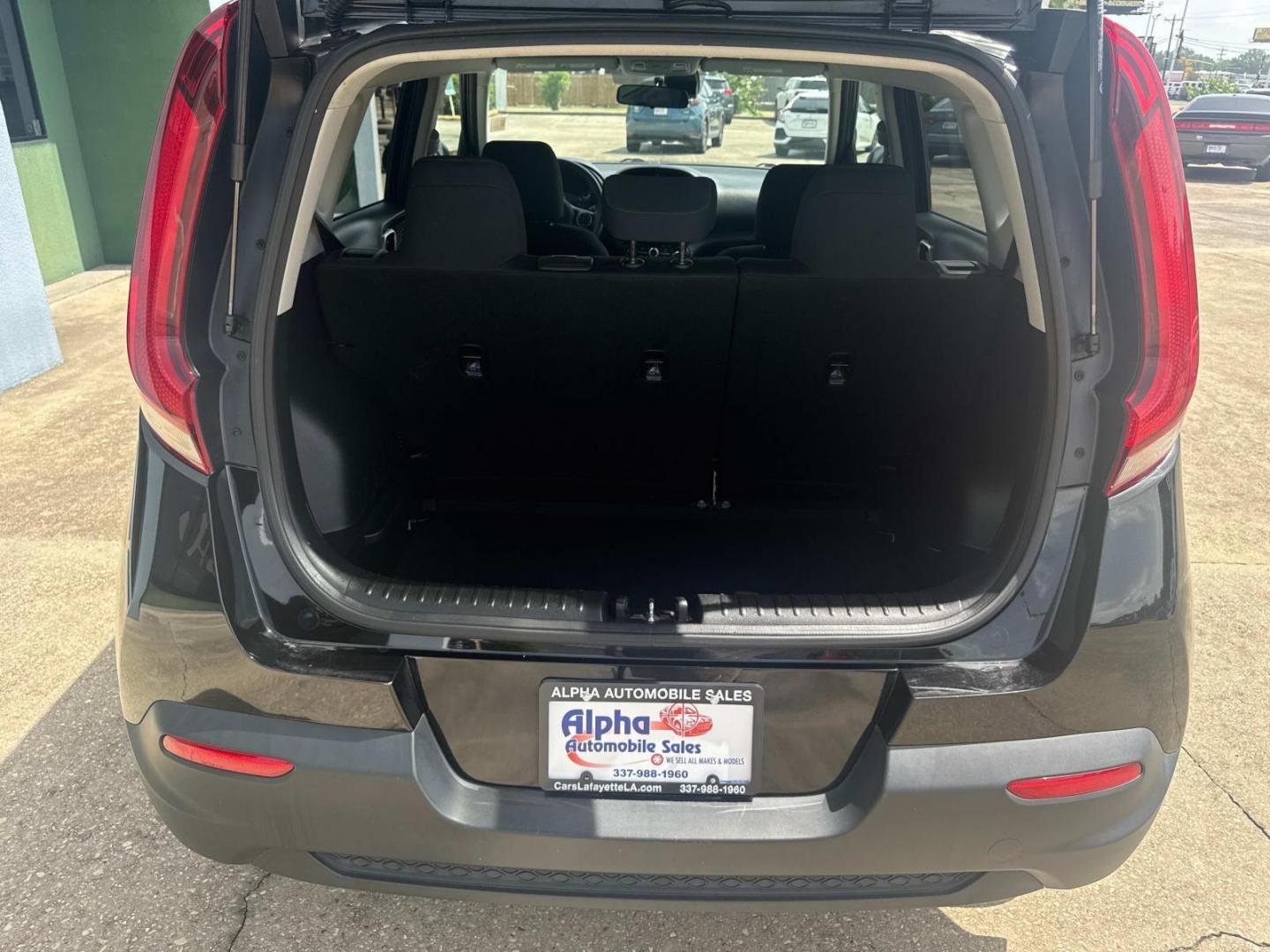 2021 Cherry Black /Black Kia Soul S IVT (KNDJ23AU1M7) , Automatic transmission, located at 6904 Johnston St., Lafayette, LA, 70503, (337) 988-1960, 30.143589, -92.100601 - Photo#14